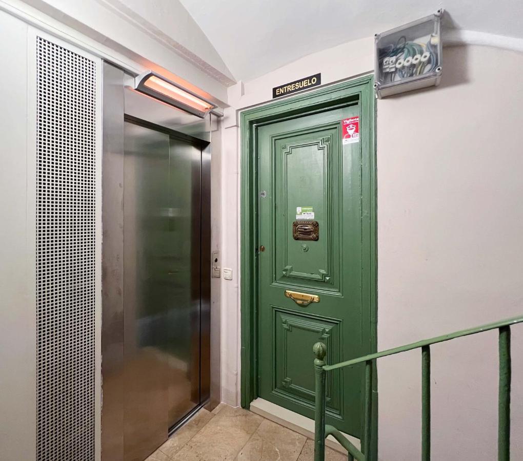 Apartment U-nique Comte Urgell Ii Barcelona